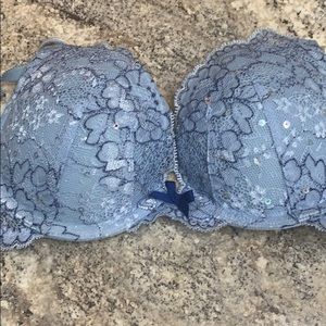 Victoria’s Secret bra